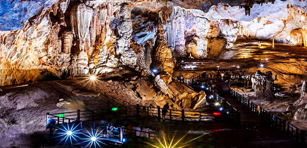 paradise cave and dark cave tour