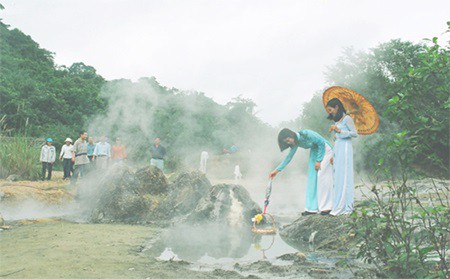 bang hot spring - quang binh tourism