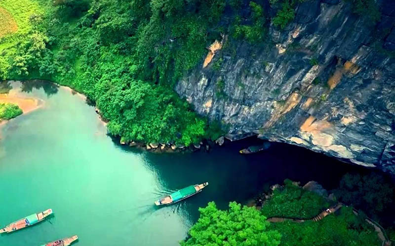 Dong Hoi to Phong Nha by private car 4